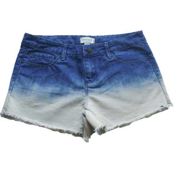 Forever 21 Pants - FE21 ombre shorts sz27
